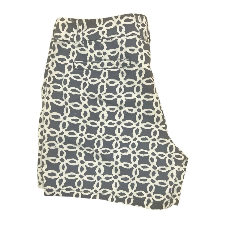 Merona Women's Gray and White Cargo Shorts